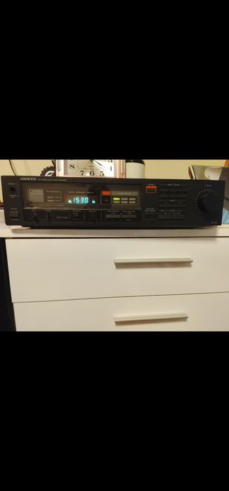 Комплект  колони Техникс с усилвател Онкю , ONKYO