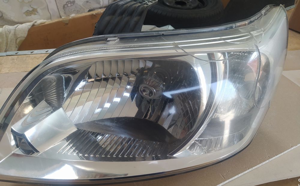 Нексия 3 Gm фара