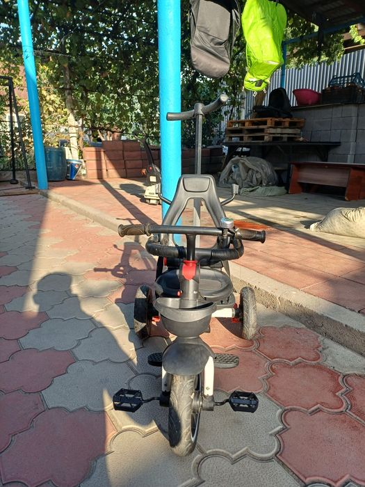 Детский велик с ручкой