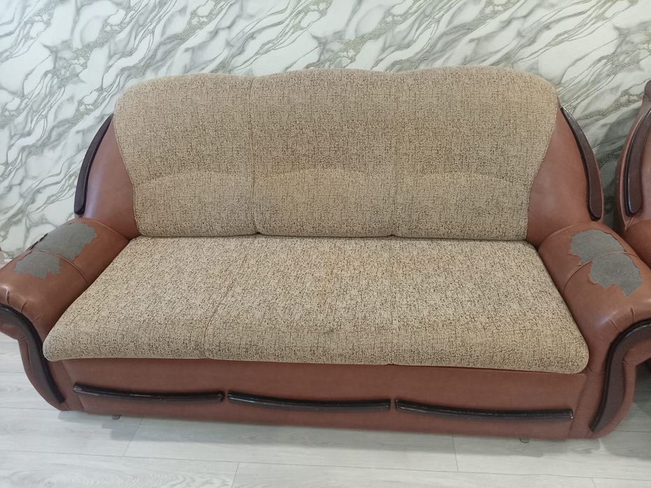 Продам Уголок 3-2-1