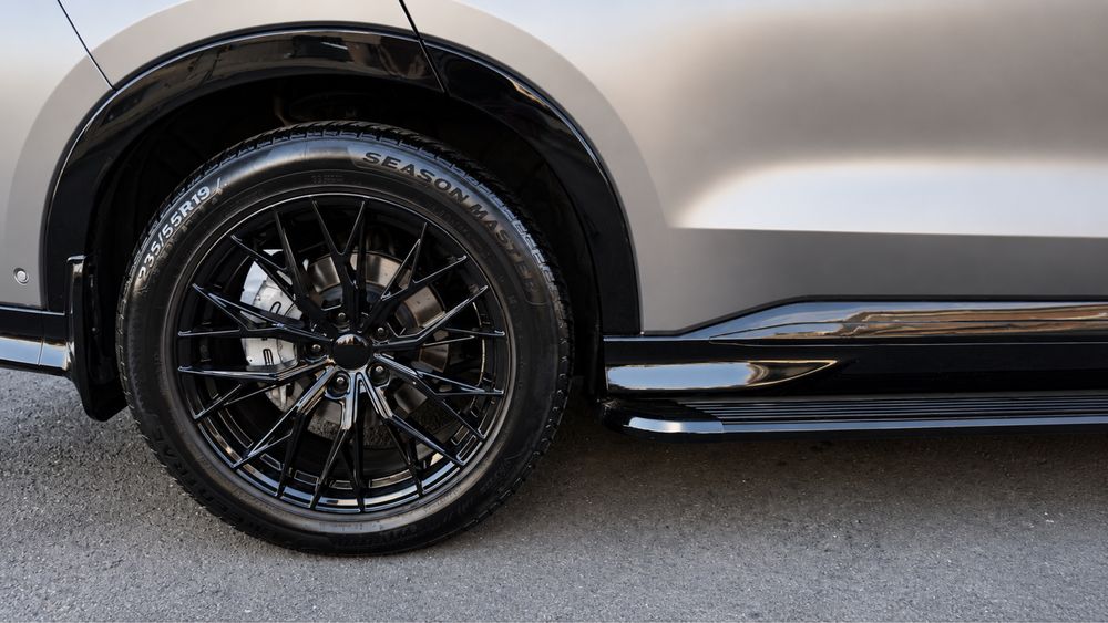 BYD Champion 605 Серый 2023 (Сатиновая бронипленка)