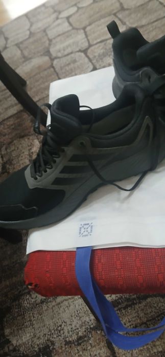 Мъжки оригинални водоустойчиви маратонки 44номер