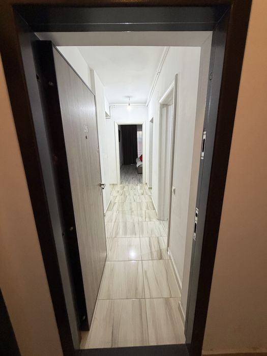 Apartament 2 camere ,decomandat ,74 MP suprafata totala+ PARCARE