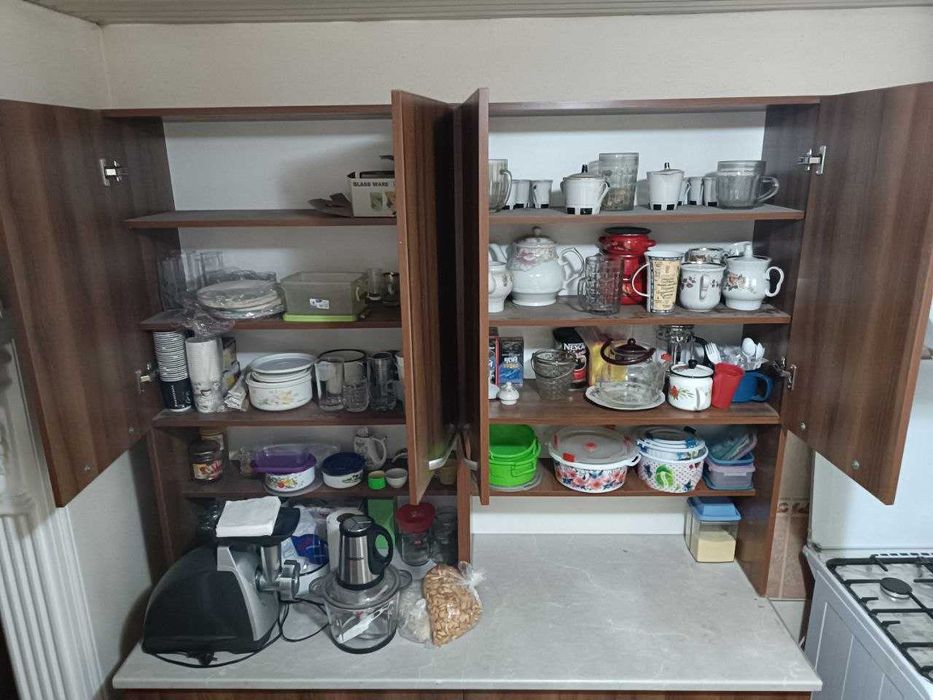 Кухонный шкаф в отличном состоянии!
