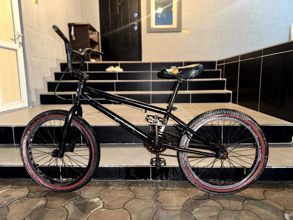 Велосипед BMX 20 дюймов