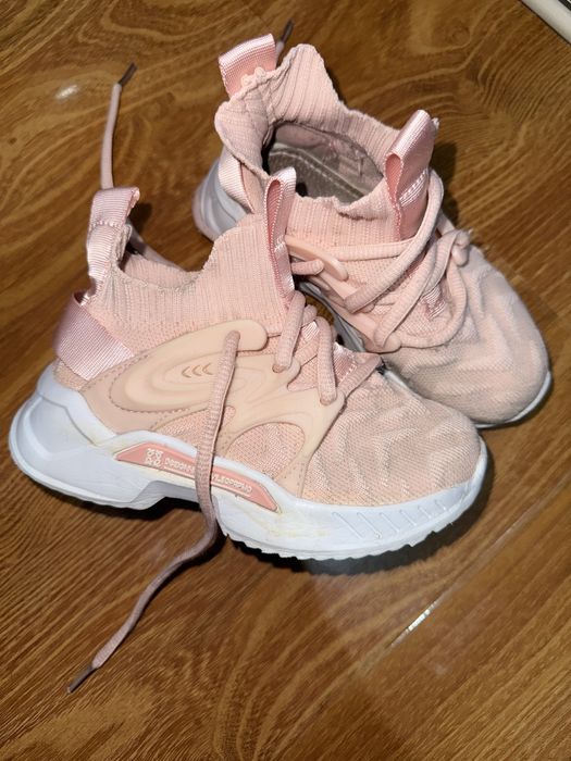 Обувь для девочки