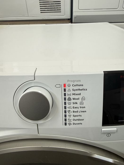 Сушилня AEG Series 8000 Термопомпа