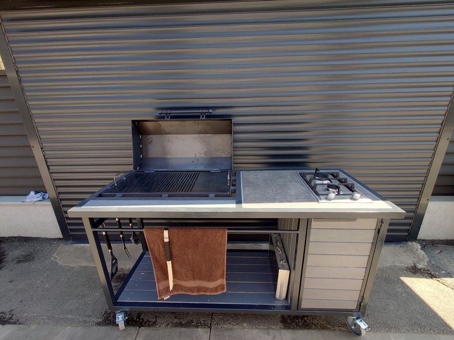 Gratar metalic cu plita