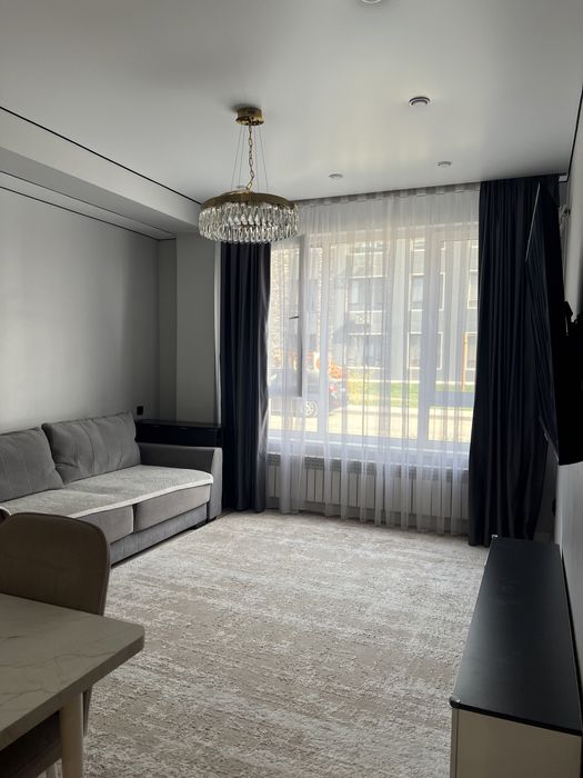 Продам 3 ком. квартиру в Жк Атмосфера