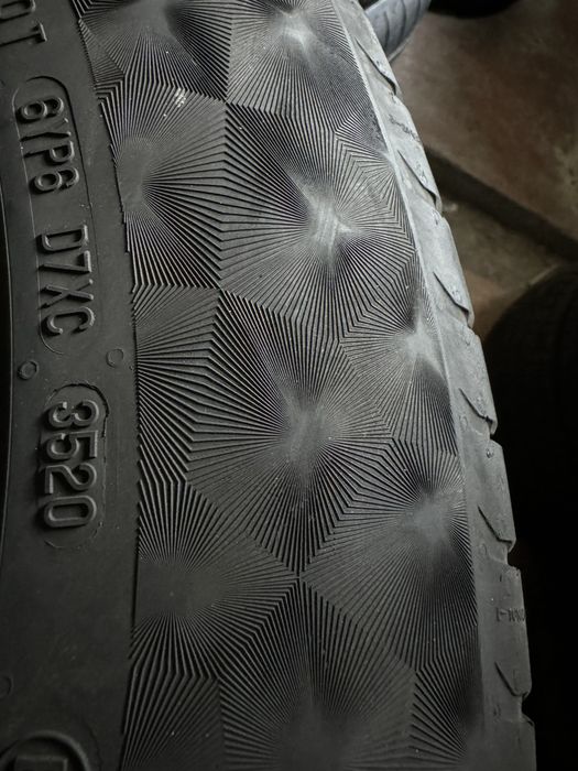 Anvelope vara 255 55 19
