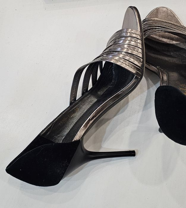 Босоножки женские