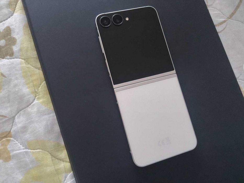 Samsung Galaxy Z Flip 7 FE 5G