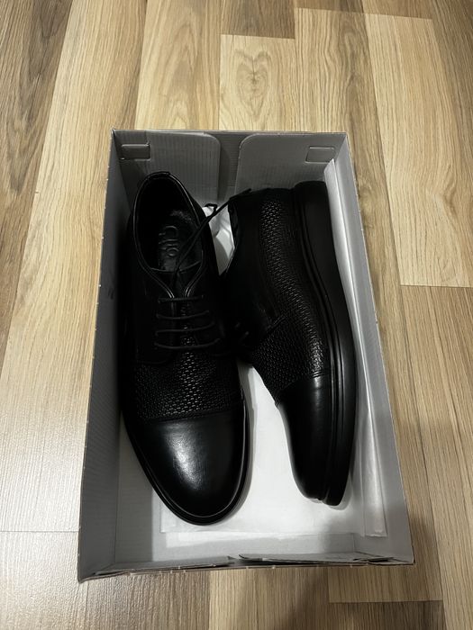 Чисто нов мъжки костюм