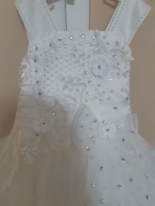 Платье бальное на 9 лет