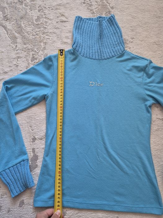 Приятен Син пуловер