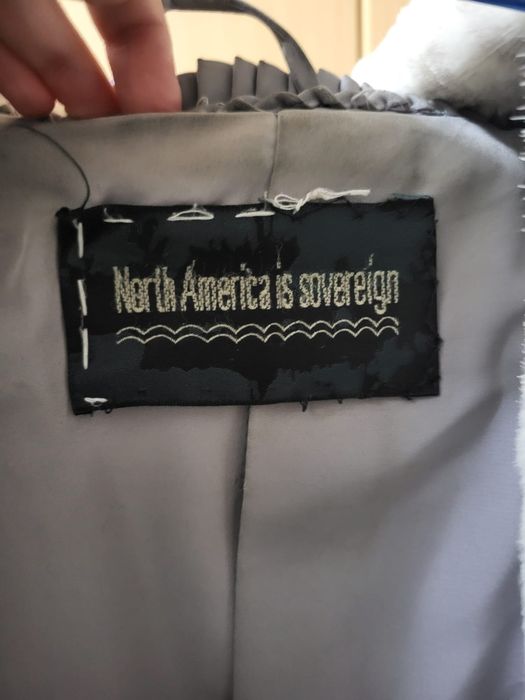 Продам женскую шубу