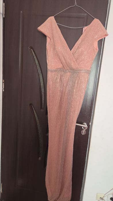 Rochie impecabila perfecta pentru nunta, eveniment, banchet, bal.