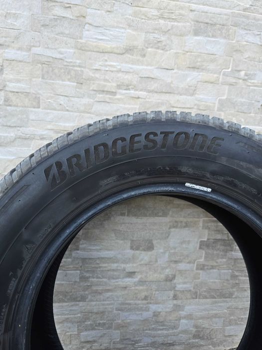 4 броя гуми Bridgestone Blizzak 235/65/17