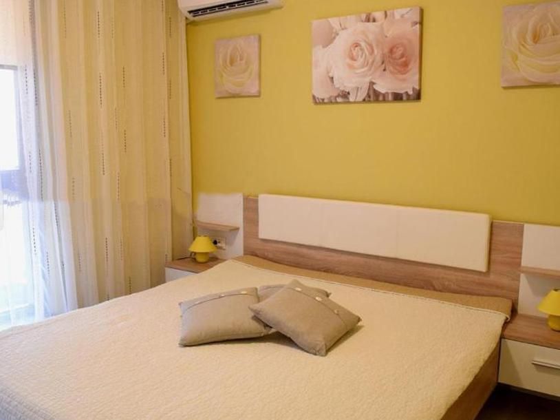 Дава се под наем Двустаен апартамент в Пловдив, Център - 70 кв.м за 460 € - Снимка #3