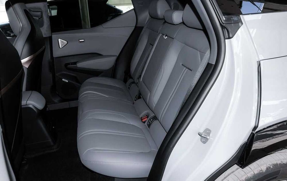 ZEEKR X MAX 5 SEATS naxt va xalol nasiya