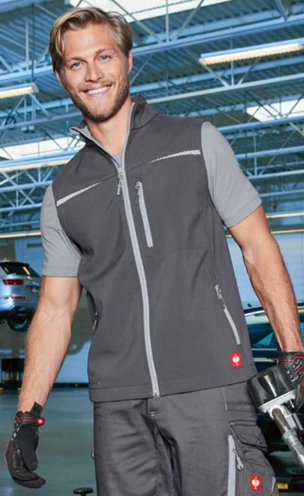 Engelbert Strauss елек M