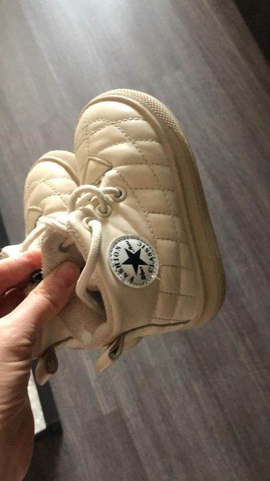 Продам детскую одежду на девочку