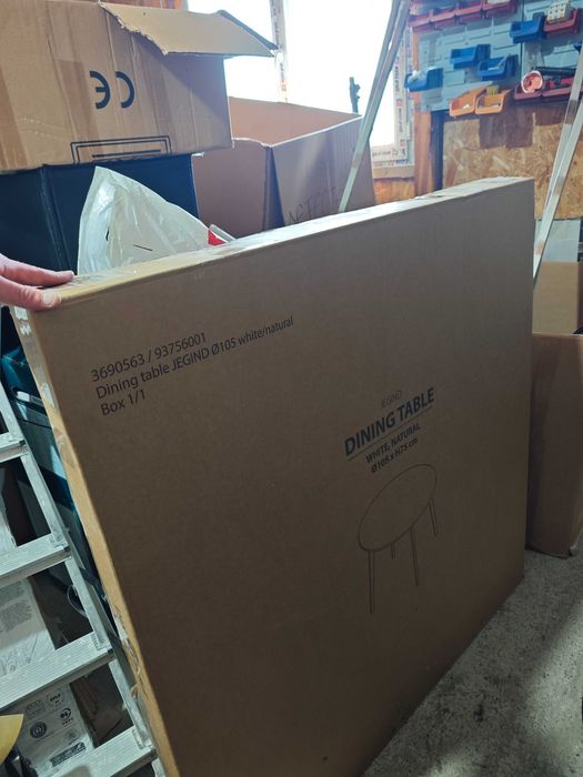 Masa Lisabo Furnir IKEA Noua