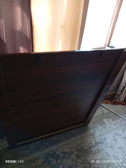 Стол стулья кухня