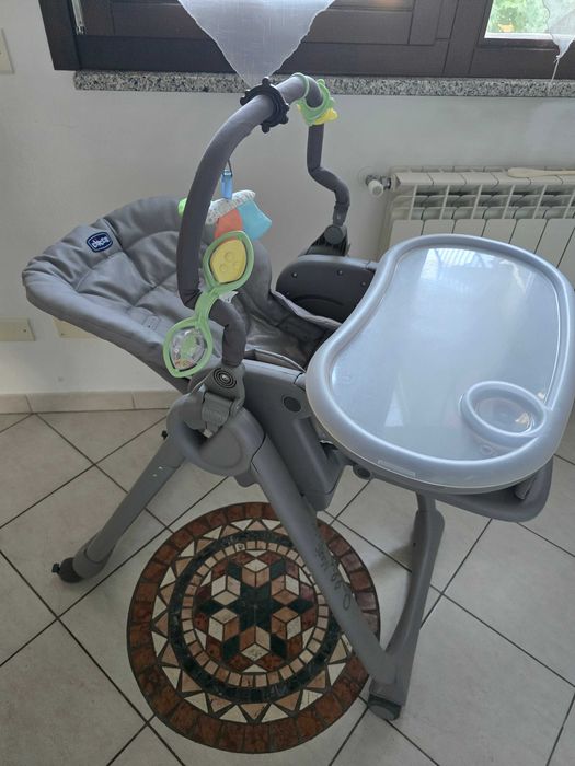 Scaun de masă pentru bebeluși Chicco