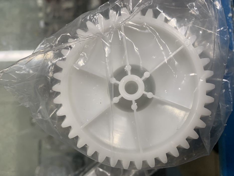 Pinion ORIGINAL  roata dintata masina tocat robot carne orice model
