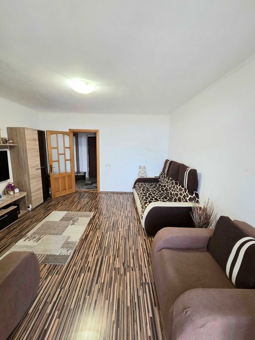 Garsoniera Spatioasa, Mobilata/Utilata, Zona Far