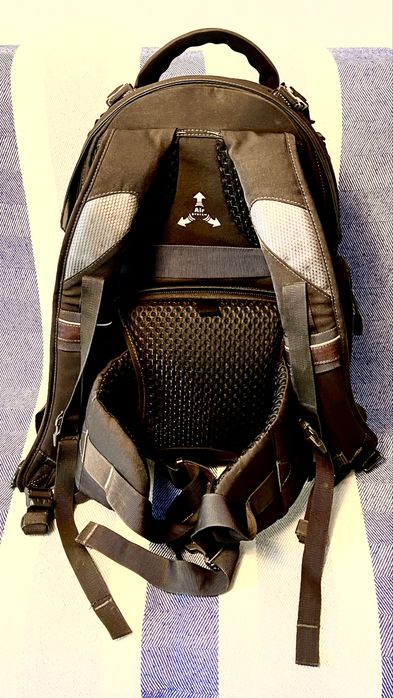 Rucsac foto-video Vanguard