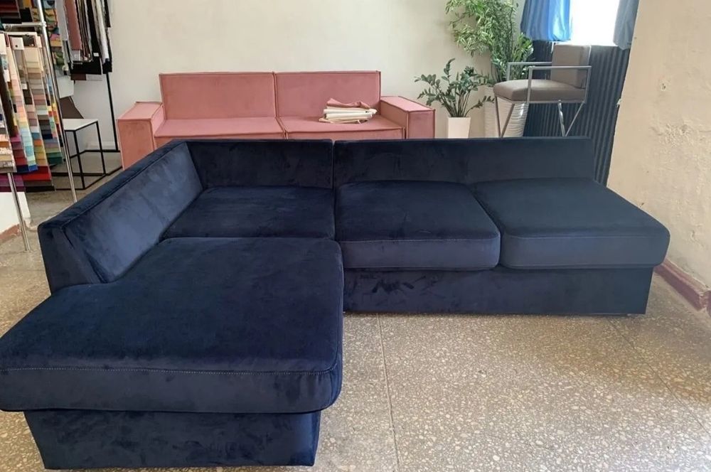 Реставрация ремонт и перетяжка мягкой мебели