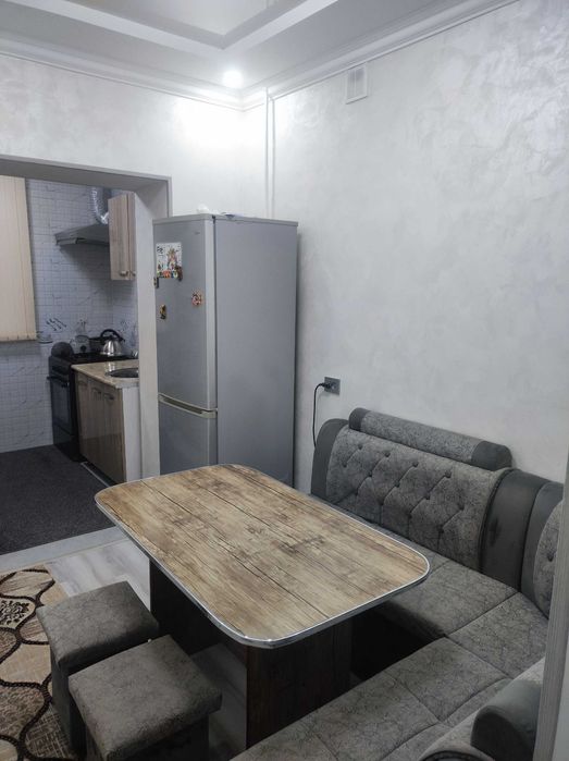 Продаеться 3 ком. квартира 3 этаж с Евро ремонтом (ВОДНИК)