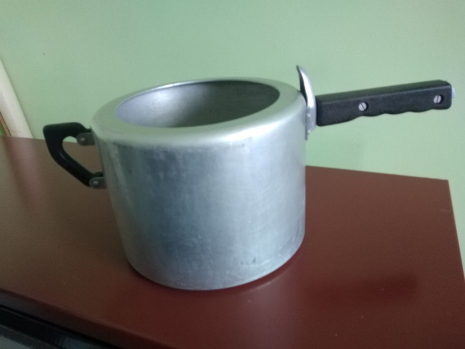 Тенджера под налягане