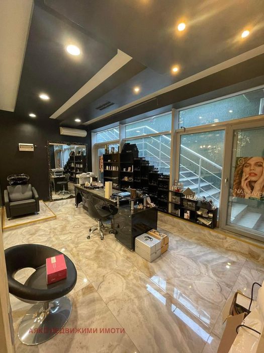 Продава се Магазин в София, Лозенец - 90 кв.м за 2689 €/кв.м - Снимка #6
