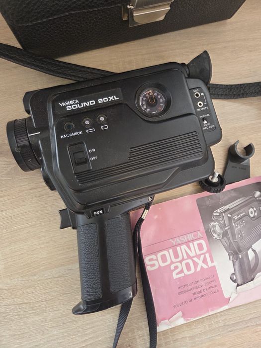 Camera video de colecție YASHICA SOUND 20 XL