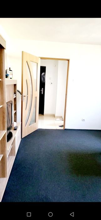 Închiriez apartament in regim hotelier