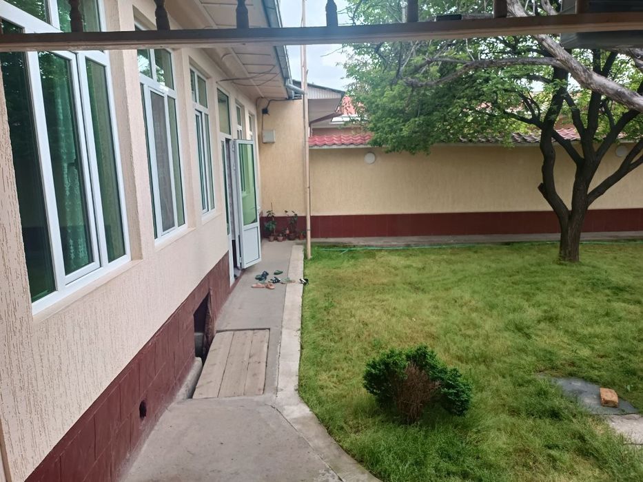 Ховли сотилади шофайзда