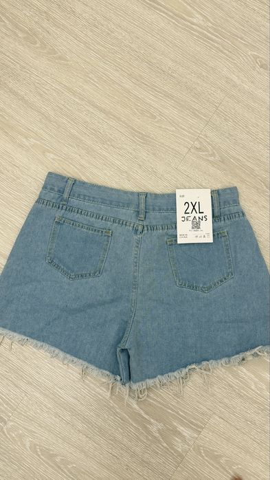 Джинсовые шорты женские летние