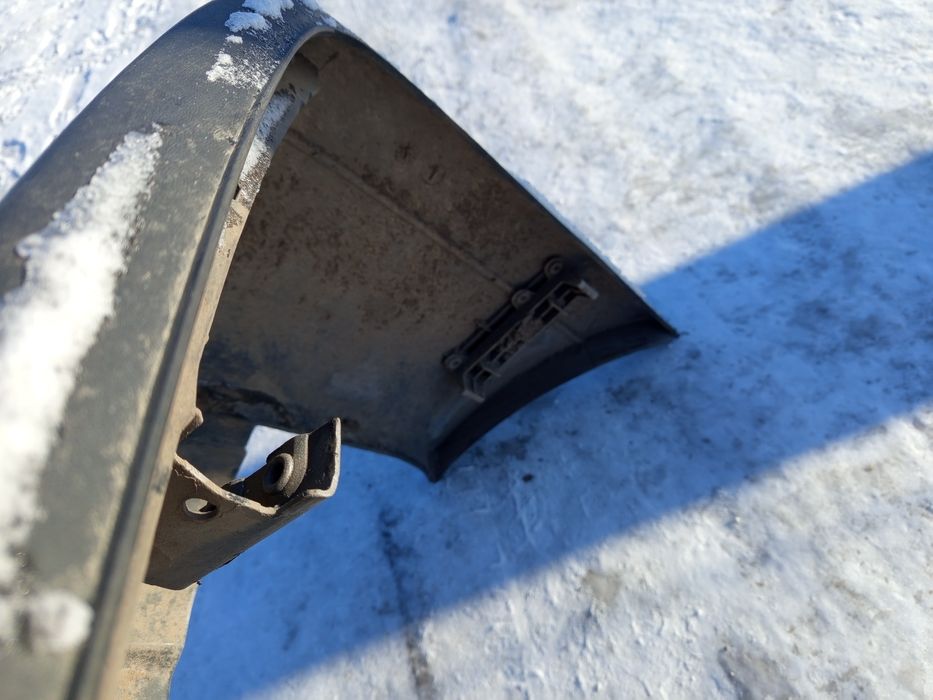 Бампер перед и зад Ауди 80