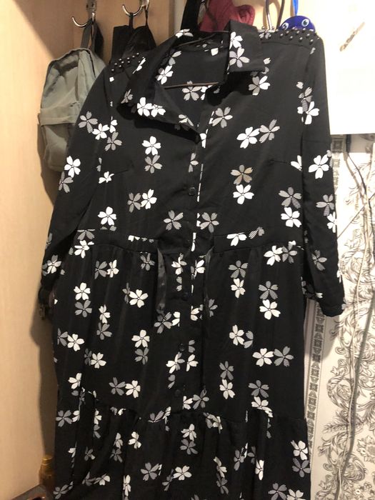 Женские платья в хорошем состояния б/у малы стали