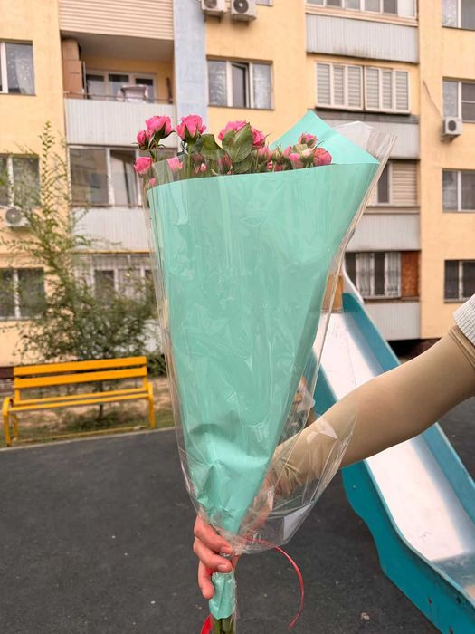 Цветы продам срочна,3000тсч,все