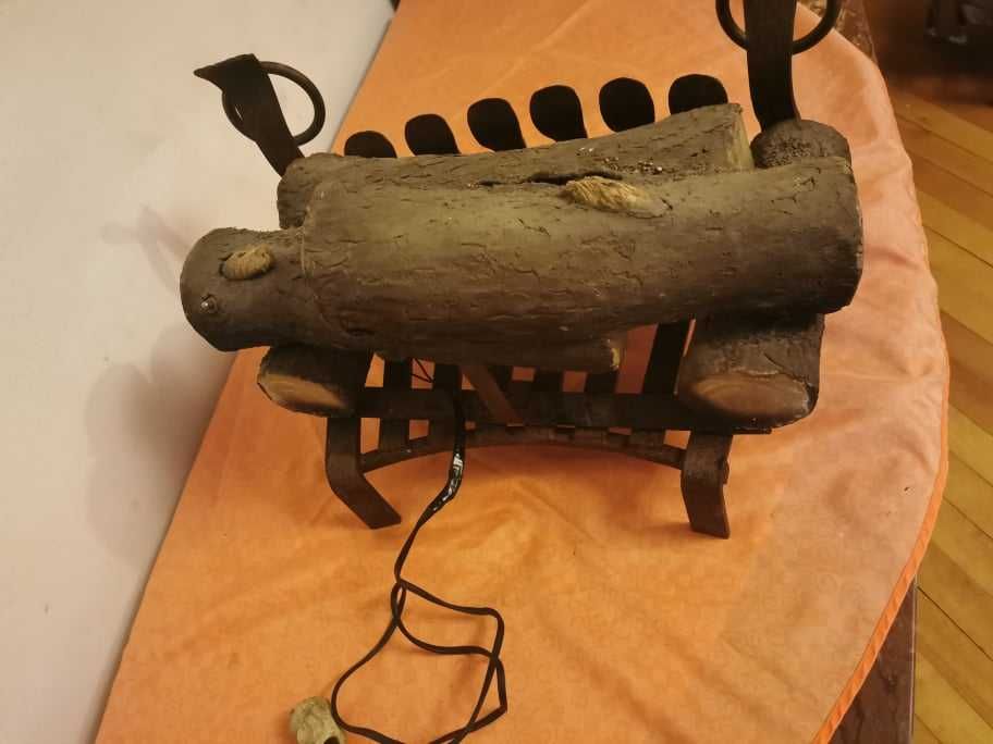 Ornament decor semineu