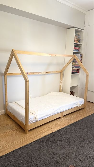 Pat copii casuta Montesori