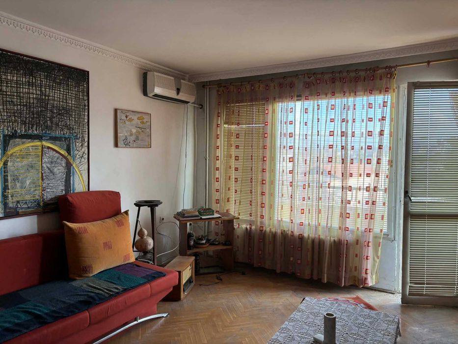 Продава се Четиристаен апартамент в Силистра, Митница - 100 кв.м за 714 €/кв.м - Снимка #1