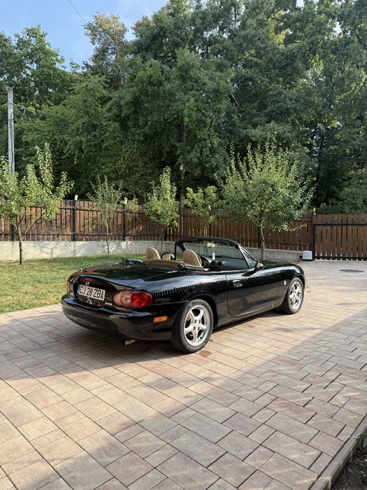 Mazda mx5 nb 2001, facelift, Nardi edition