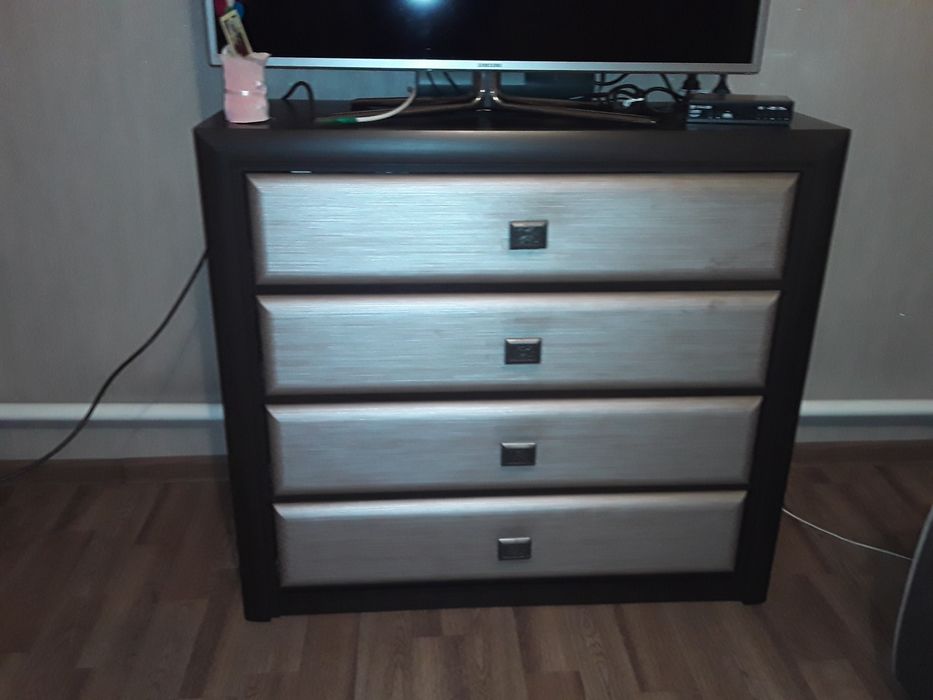 Продам комод б/у