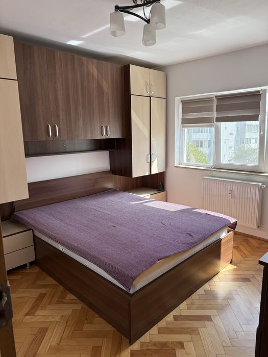 Inchiriez apartament decomandat 2 camere in Arad, Micalaca zona 300 vis a vis de Universitatea UAV