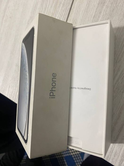 IPhone XR  64 GB